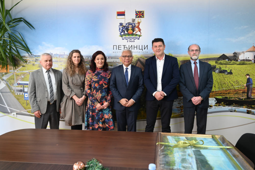Ambassador of Indonesia supports “Zelena Srbija” project in Pecinci municipality